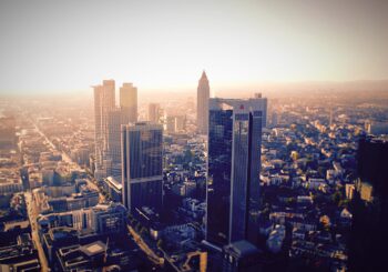 Frankfurt am Main: Ein globaler Geschäftsknotenpunkt